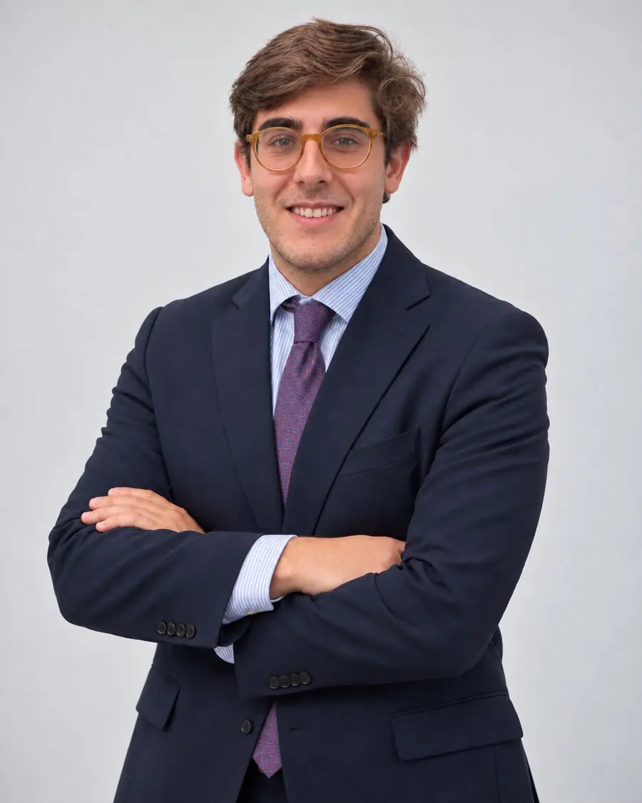 Retrato de Fernando Bajo de León